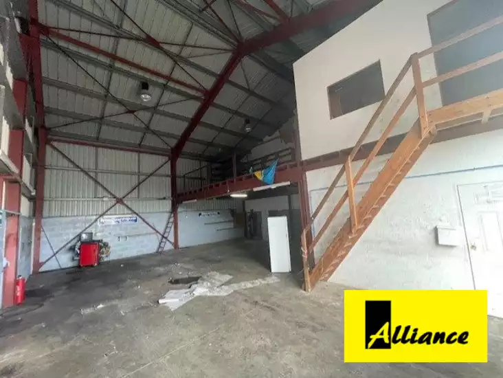 Location Local commercial  168m² 2 800€ 97150 Saint-Martin Guadeloupe