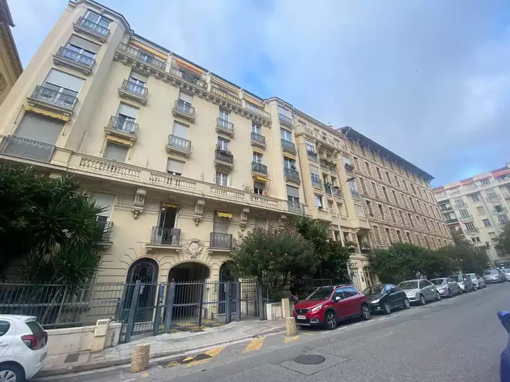 Nice Alpes Maritimes - Location - Appartement - 455€