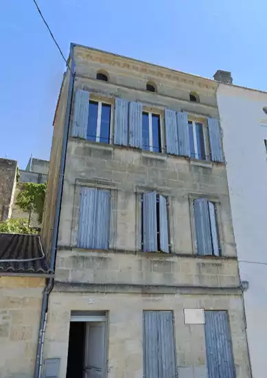 Blaye Gironde - Vente - Immeuble - 205 200€