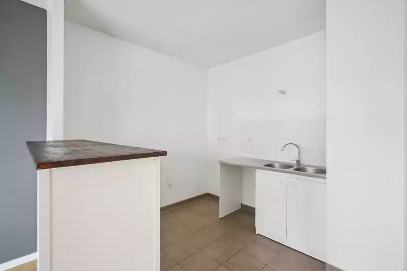 Asnières-sur-Seine Hauts-de-Seine - Vente - Appartement - 299 000€