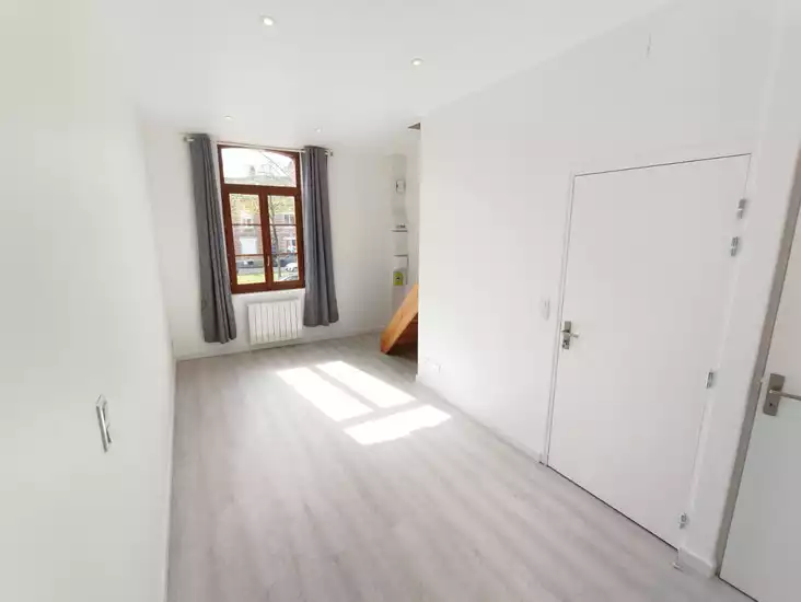 Location Appartement  25m² 590€ 80000 Amiens Somme